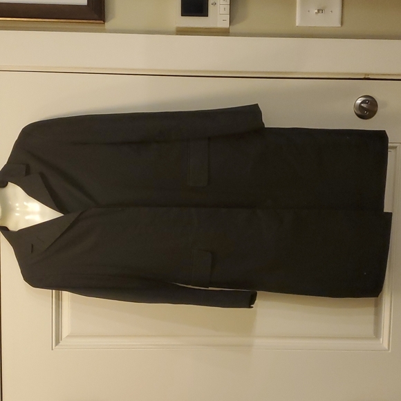 Brooks Brothers - Picture 2 of 9